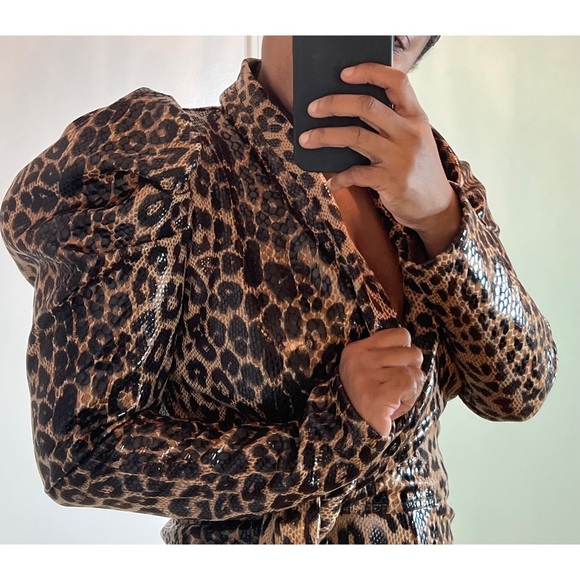 🌹NEW - KANYA Romper in Leopard - Picture 2 of 7